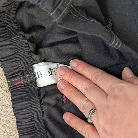 Women's Black Scrubs - Picture 2 of 5